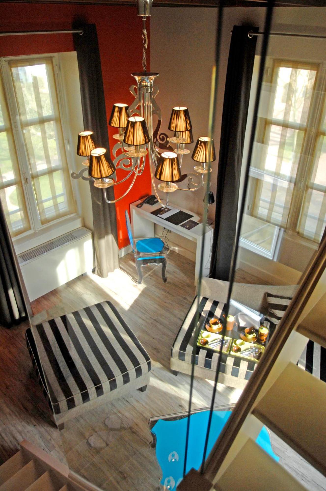 Chateau De Champlong Table **** Golf &