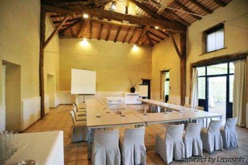 Chateau De Champlong Table **** Golf & Hotel