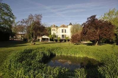 Chateau De Champlong Table **** Golf & Villerest (Loire)