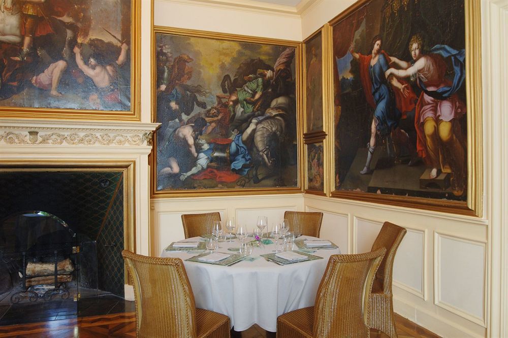 Chateau De Champlong Table **** Golf & 4* Villerest (Loire)