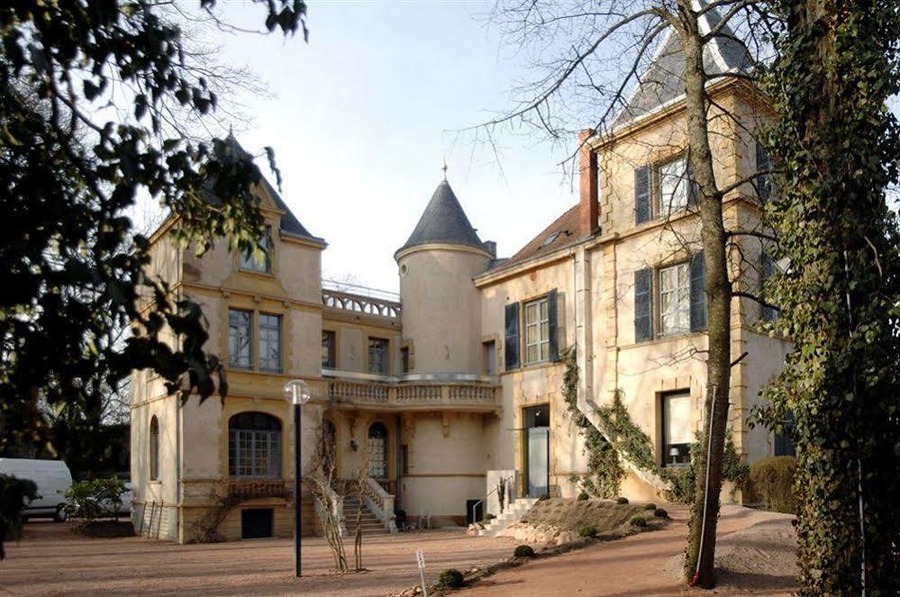 Chateau De Champlong Table **** Golf & 4*