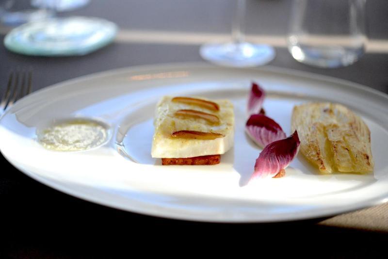 Chateau De Champlong Table **** Golf & Villerest (Loire)